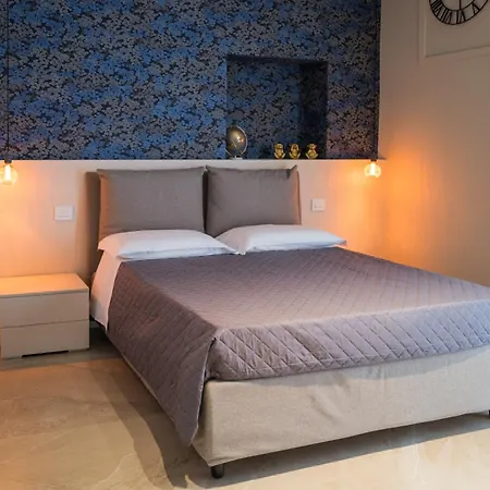 Nonna Rosa - Via Castellucci * Битонто